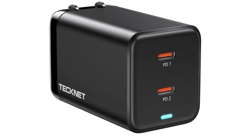 Tecknet 45W Dual USB C port charger