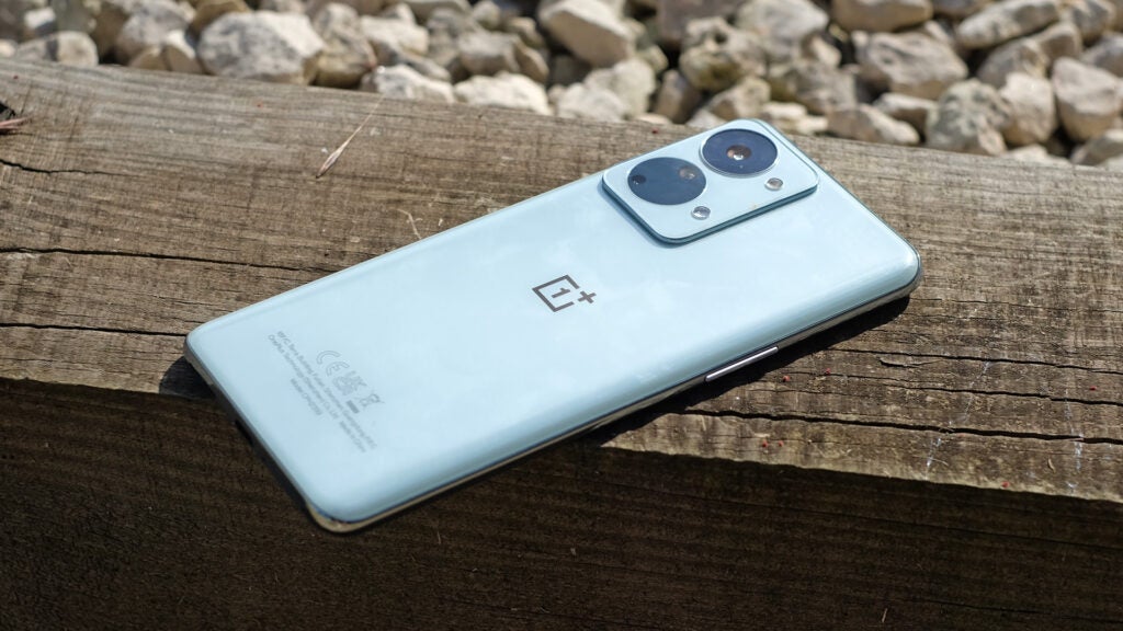 OnePlus Nord 2T