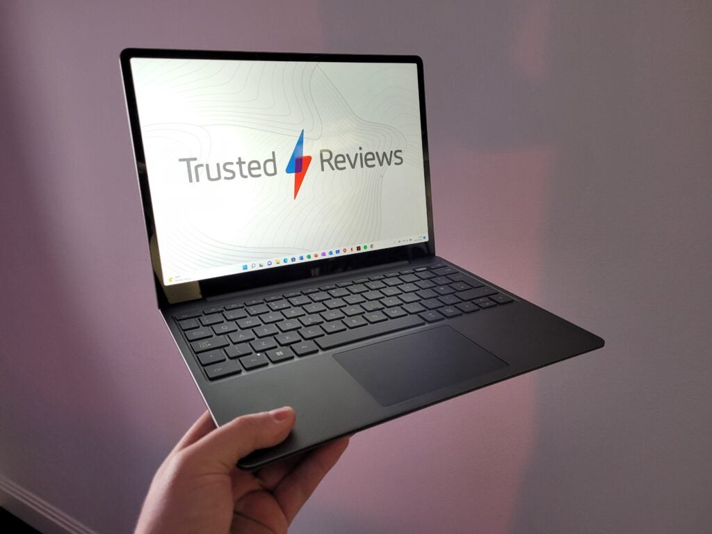 Microsoft Surface Laptop Go 2