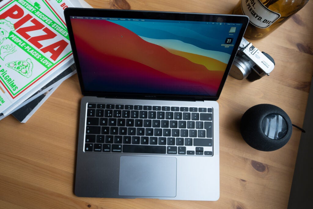 MacBook Air (M1)