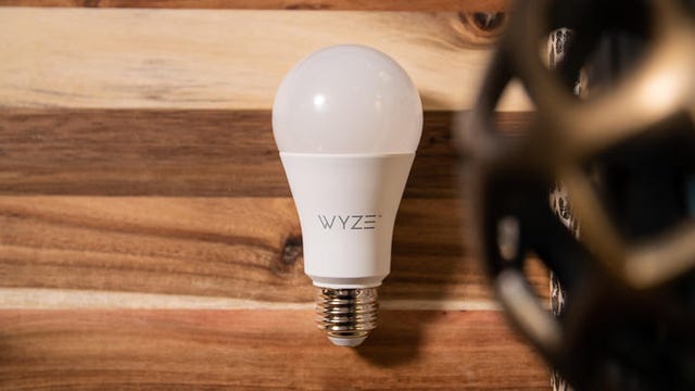 wyze-bulb-1-720