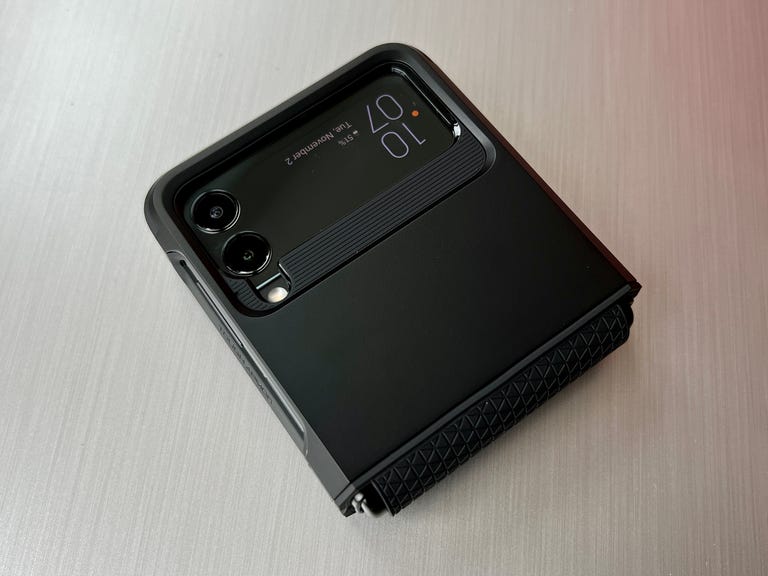 spigen-tough-armor-galaxy-z-flip-3