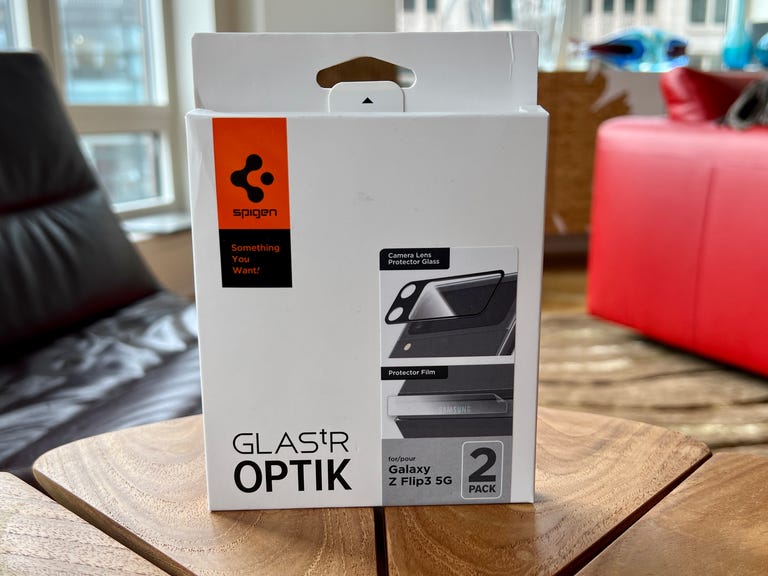 spigen-glas-tr-optik