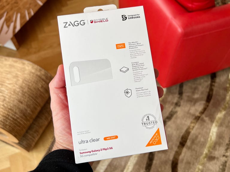 zagg-z-flip-3-exterior-screen-protector