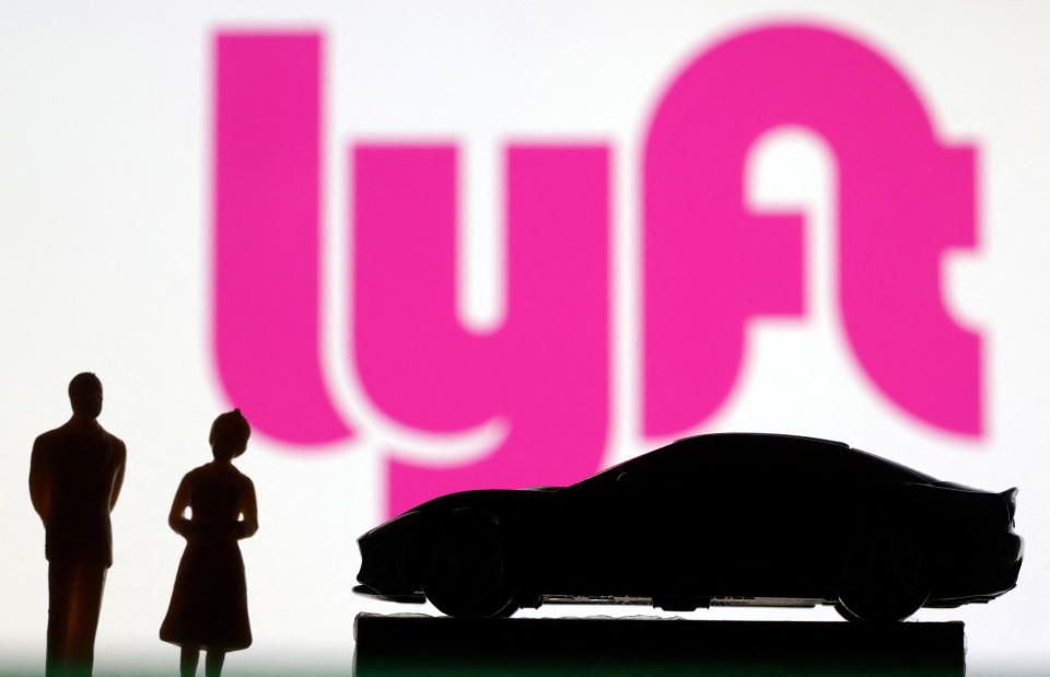 Lyft logo is seen in this illustration taken June 27, 2022. REUTERS/Dado Ruvic/Illustration