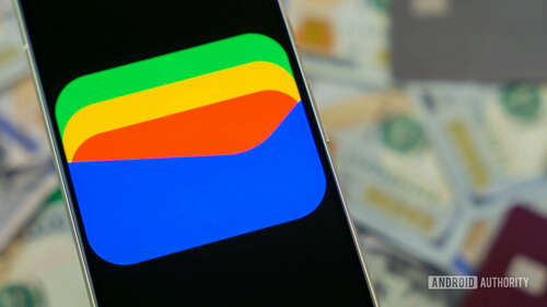 Google Wallet logo on smartphone next to credit cards and cash Stock photo 12