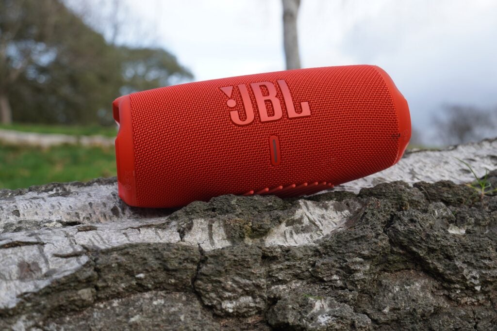 JBL Charge 5