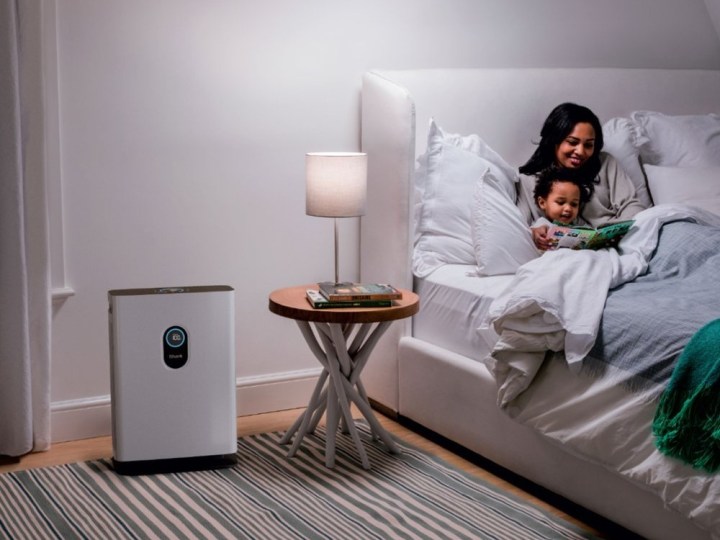 Shark Air Purifier 4 in bedroom