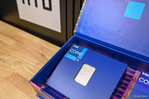 Intel Core i5-14600K box.