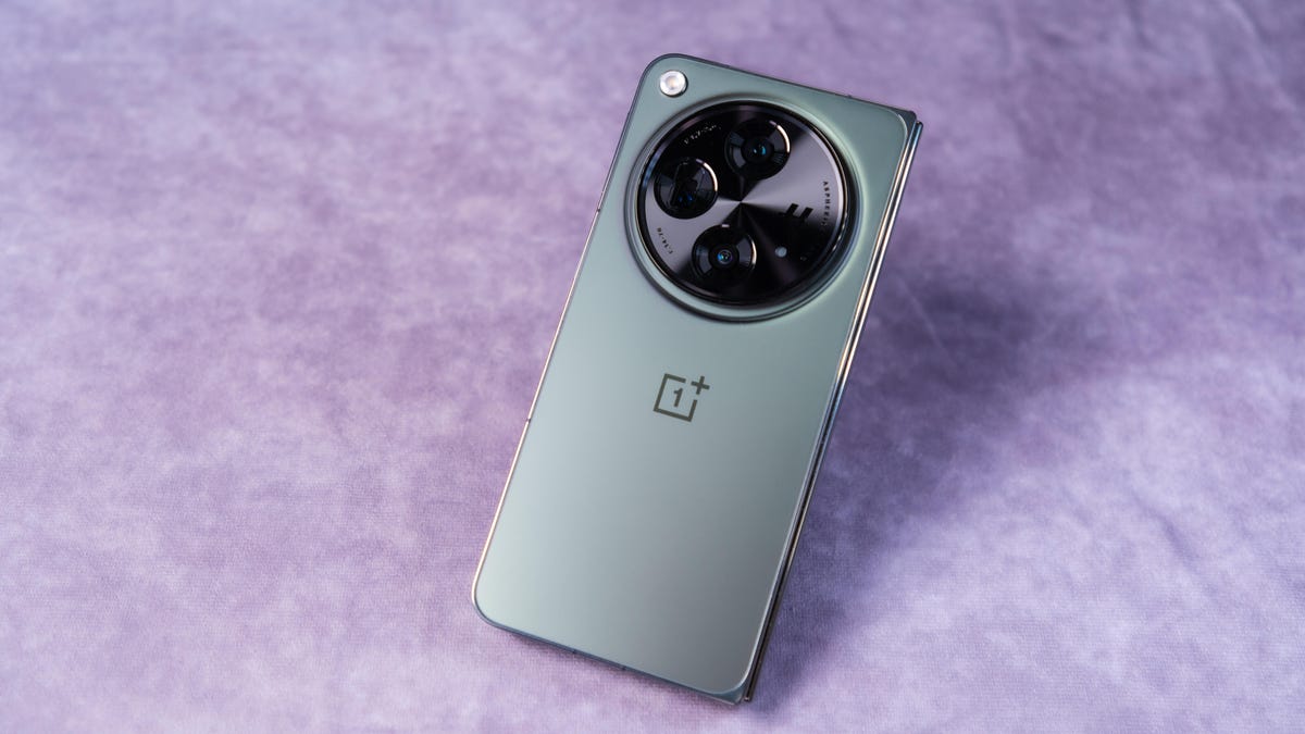 OnePlus Open rear cameras