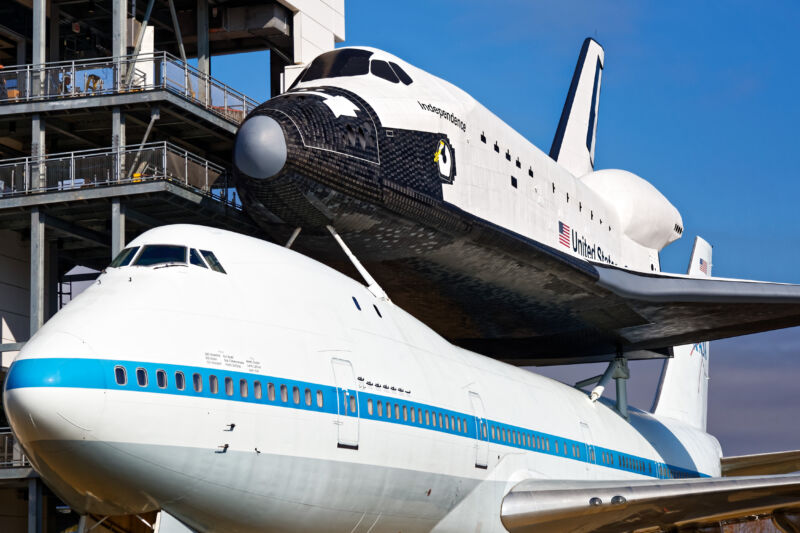 Photograph of a shuttle mock-up on top of a real 747