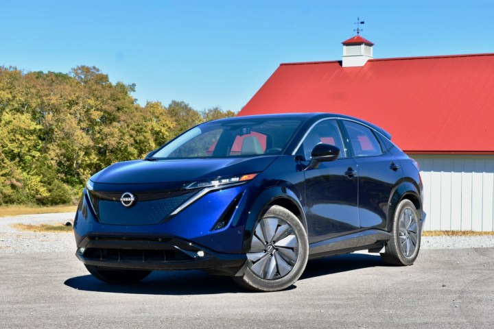 Front three quarter view of the 2023 Nissan Ariya.