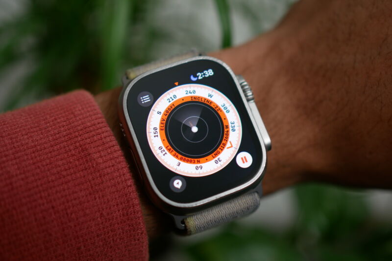 The Apple Watch Ultra using the Backtrack breadcrumb feature within the compass.