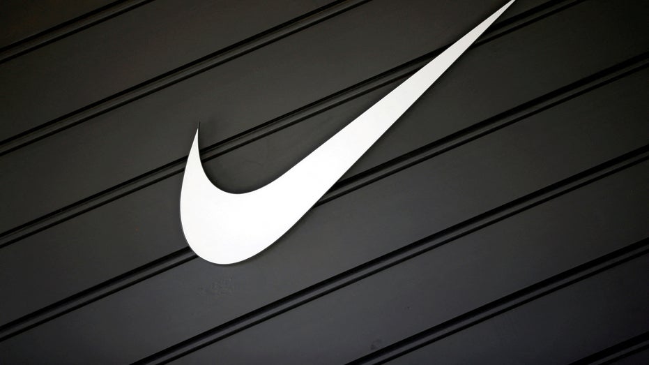 Nike swoosh