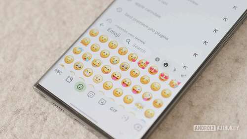 Samsung updated One UI 6 emoji 1