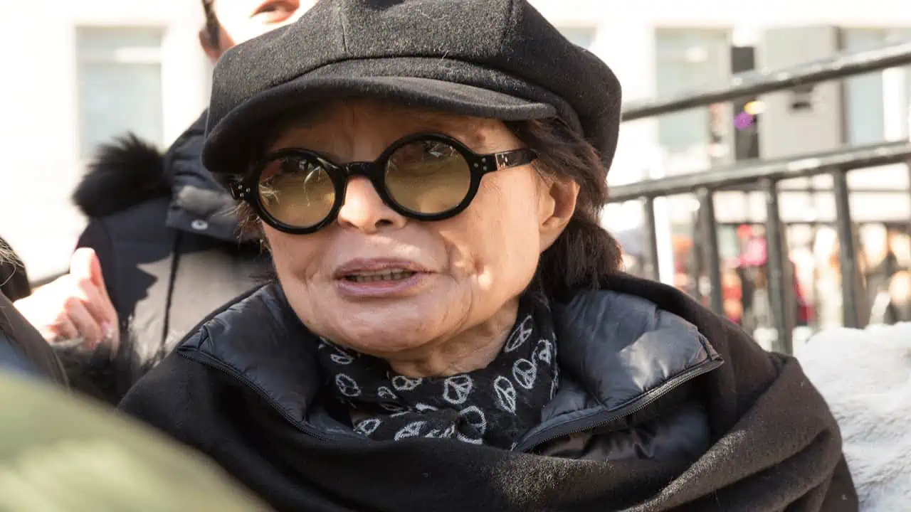 Yoko-Ono