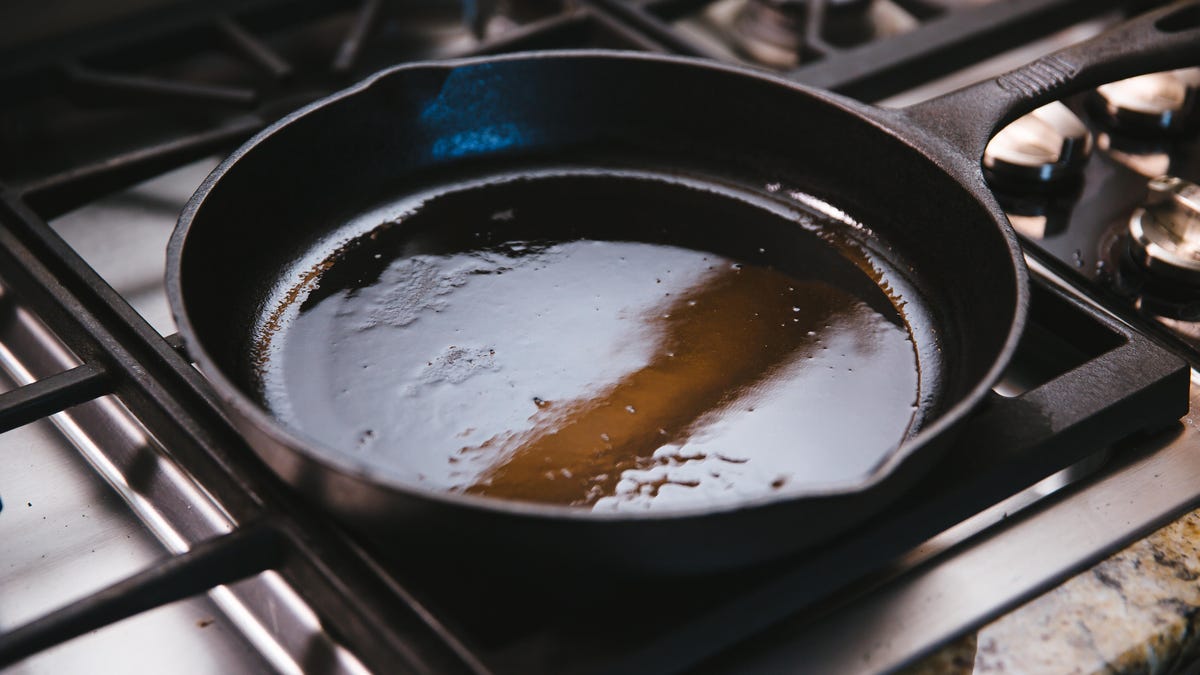 cast-iron-pan-seasoning-17