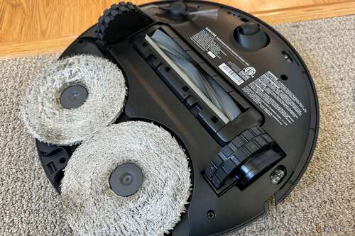 Mop pads on the bottom of the DreameBot L20 Ultra robot vacuum.