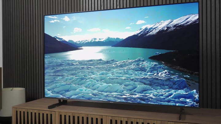 Glacial ice flow shown on a Hisense U7K.