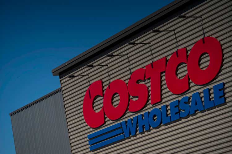 Costco Posts Strong Quarterly Earnings