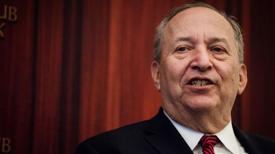 Larry Summers speaking at economic club of New York