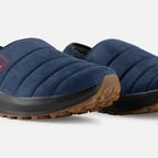 The Rossingol Chalet winter slippers are available in several color options