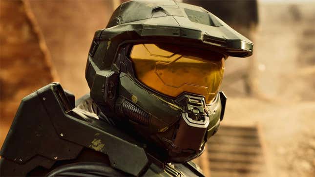 Pablo Schreiber as Master Chief in Paramount+'s Halo.