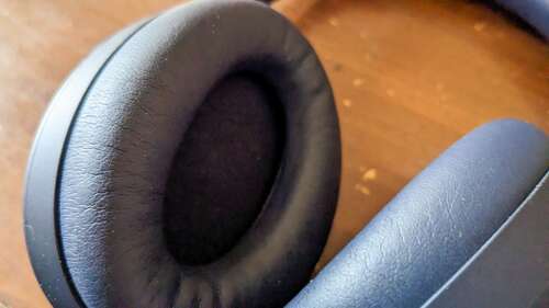 Inside the ear cups on a pair of Midnight Blue Sony XM4 headphones