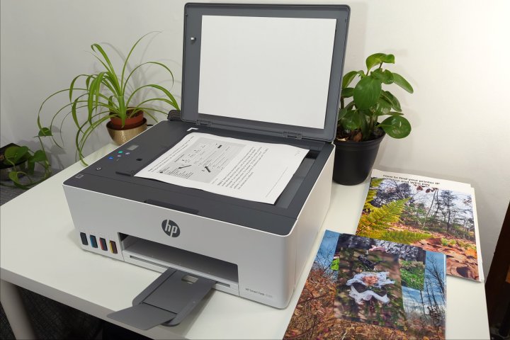 The Smart Tank 5101's scanner is quick and captures in good quality.