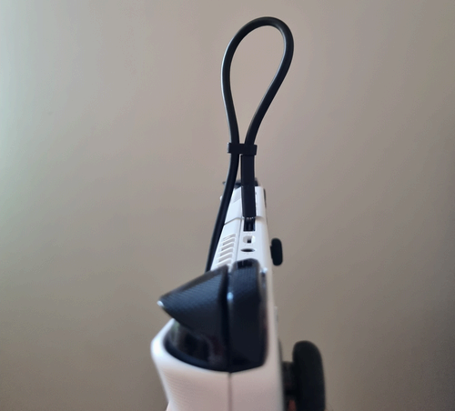 ASUS ROG Ally Charging Clamp holding the charging cable, preventing it to exert force on the USB-C port.