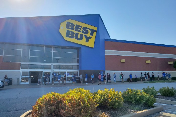 Line outside of Best Buy for RTX restock.