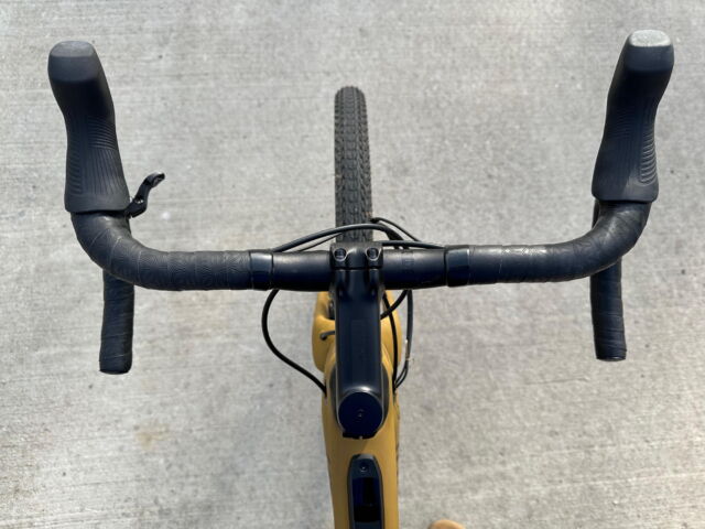 The handlebar tape is extremely cool, and you can see the dropper post lever at left.