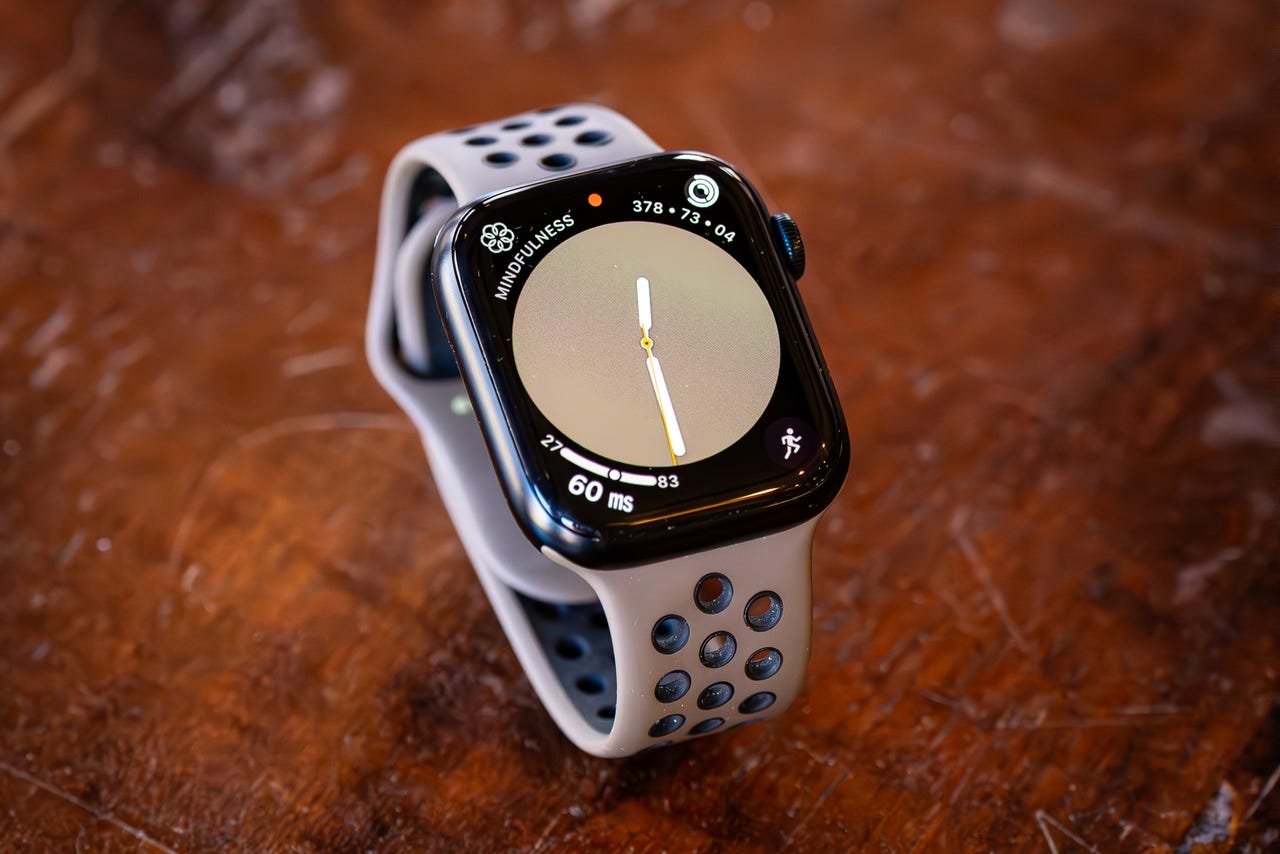 Apple Watch Series 8