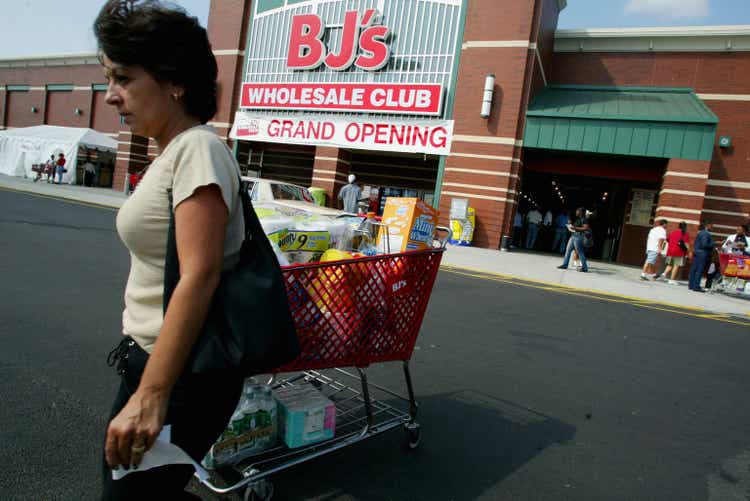 Gateway Center Strip Mall Opening