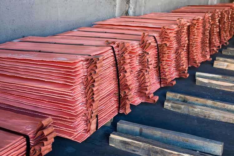 Copper cathodes after fire refining, electrolytic refining andcasting. Copper concentrates produced by mines are sold to smelters and refiners who treat the ore and refine the copper and charge.