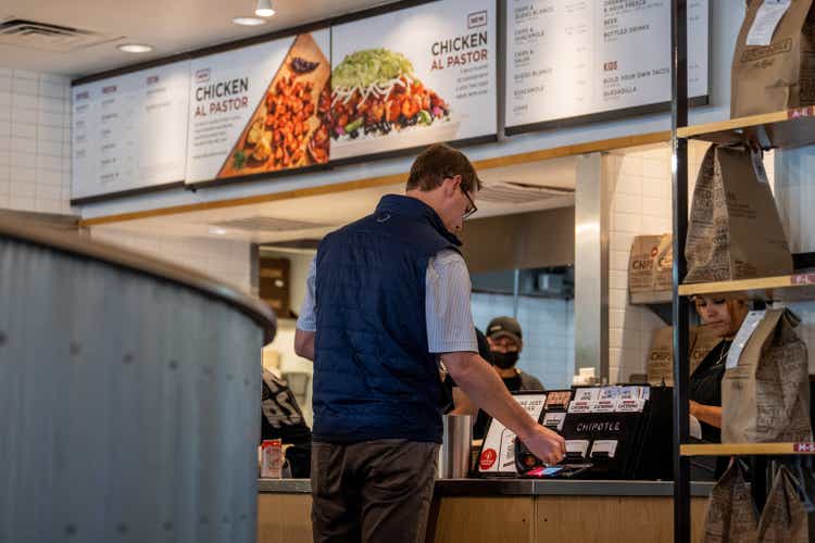 Chipotle Posts Strong Quarterly Earnings, Boosted By Same Store Sales Rising Over 10 Percent