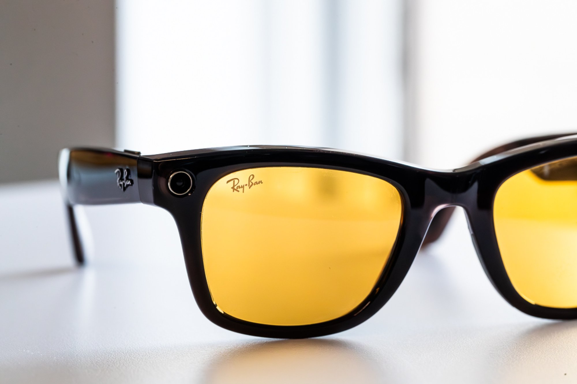 Ray-Ban Meta Smart Glasses