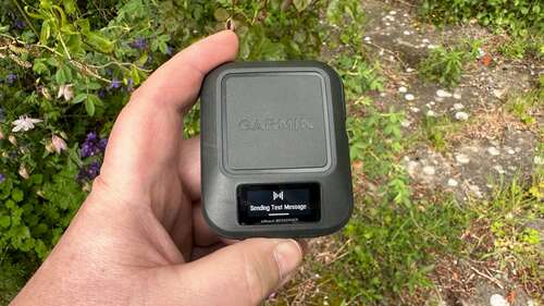 Testing the Garmin InReach Messenger satellite communicator