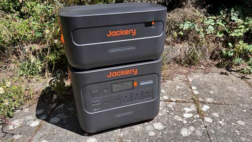 Jackery Explorer 2000 Plus power station