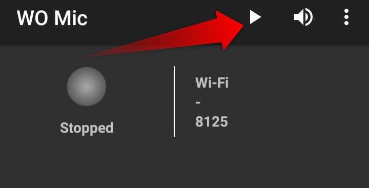 Tapping on the play button to start the Wi-Fi connection in the WO Mic Android app.