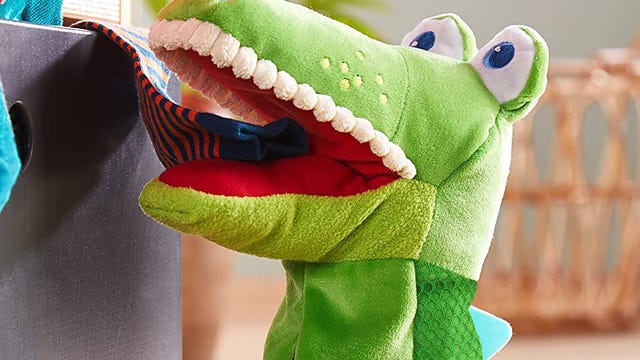 haba croc puppet