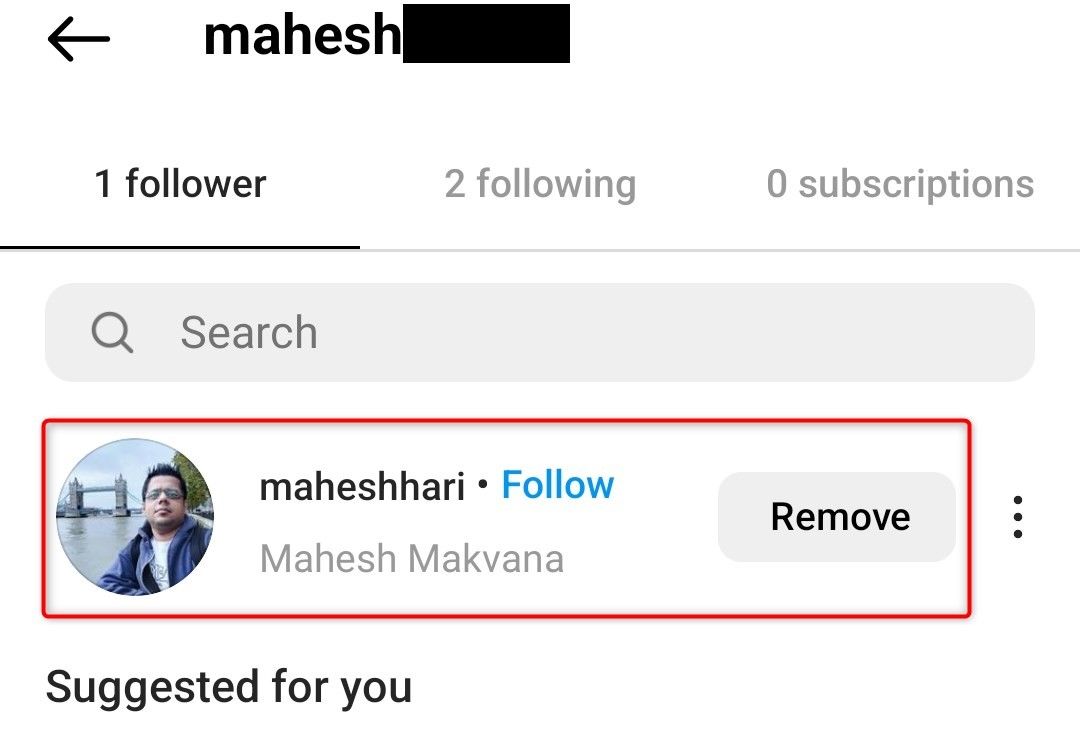 'Remove' highlighted for a follower on Instagram.