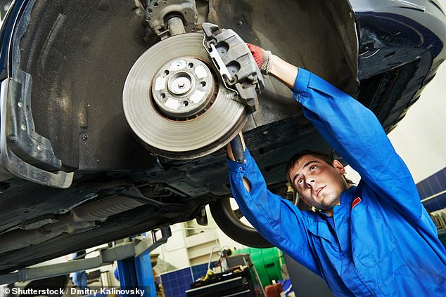 Private sellers are wanting to shift their car before they have to pay for expensive repairs, overlooking the fact this will reflected in the offer they receive for it