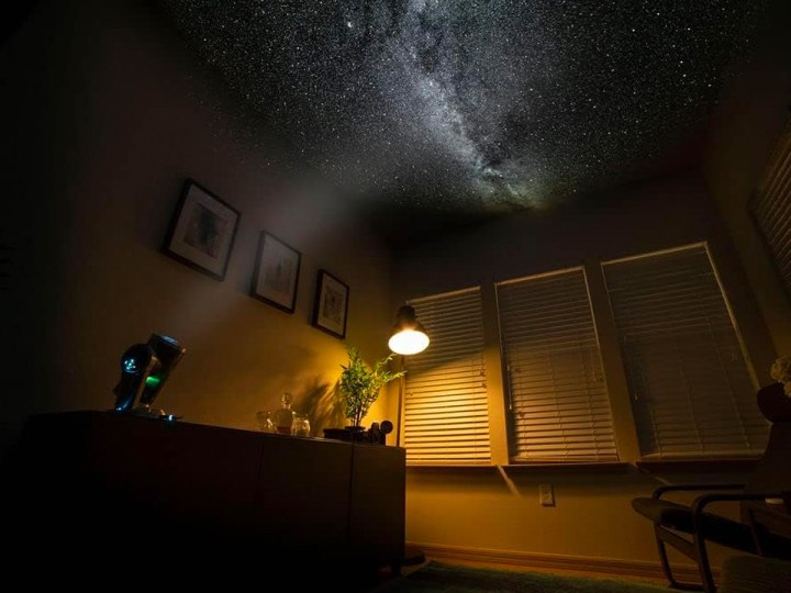 The Dark Skys DS-1 projects the night sky onto a ceiling.