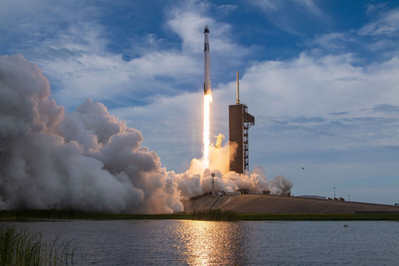 Image of a rocket clearing the tower during liftoff.