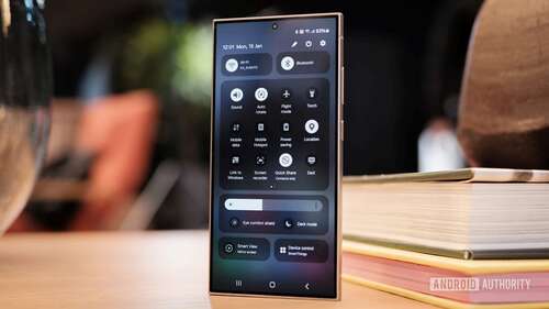 Samsung Galaxy S24 Ultra Quick Settings OneUI