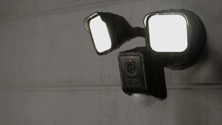 The Wyze Cam Floodlight v2 on a wall.