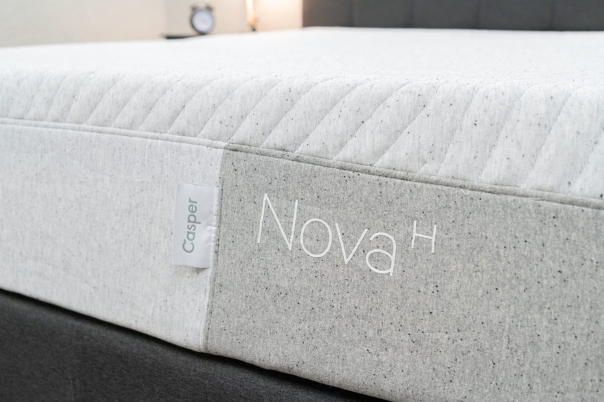 casper-nova-hybrid-mattress-review-logo-2.jpg