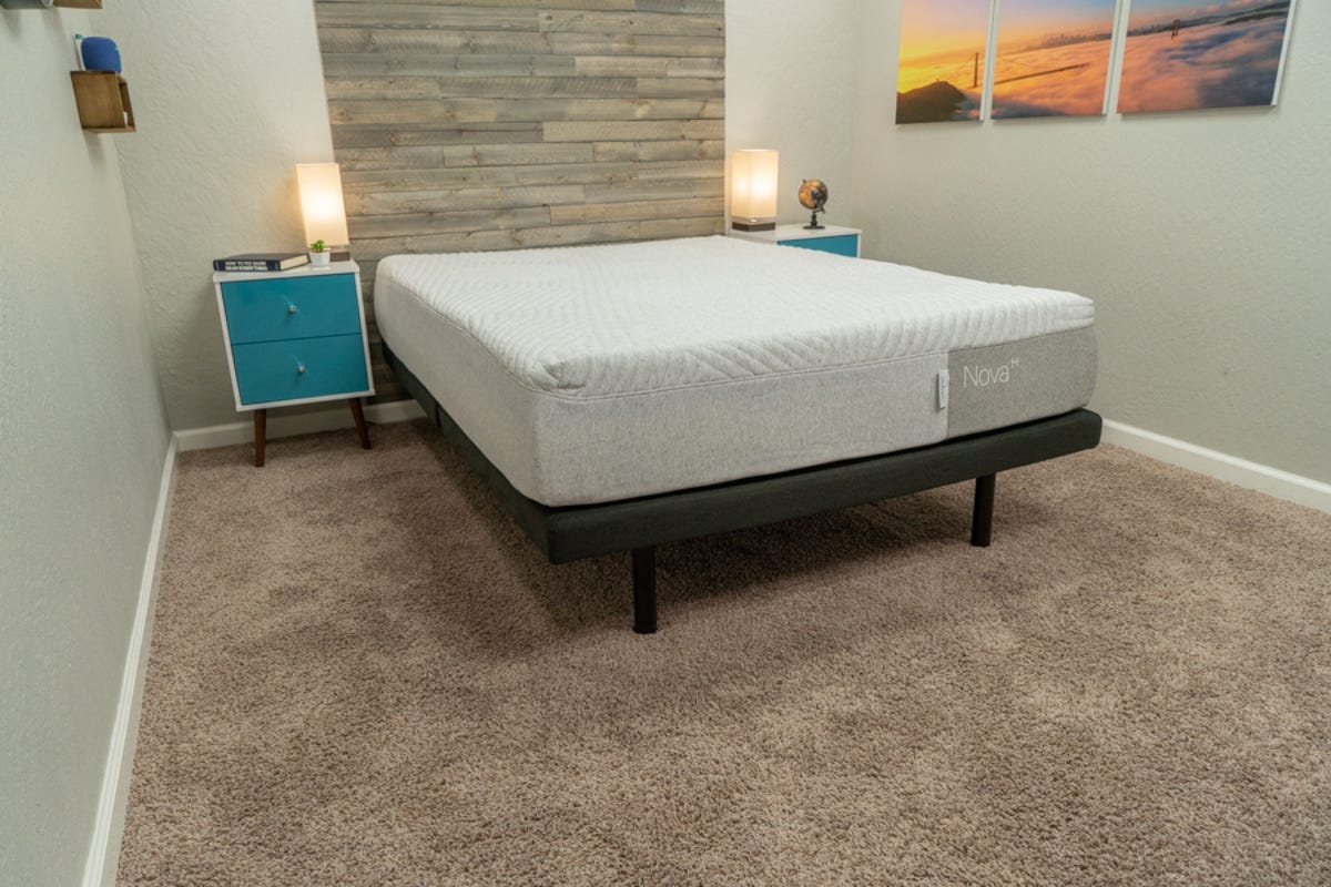 Casper Nova Hybrid mattress