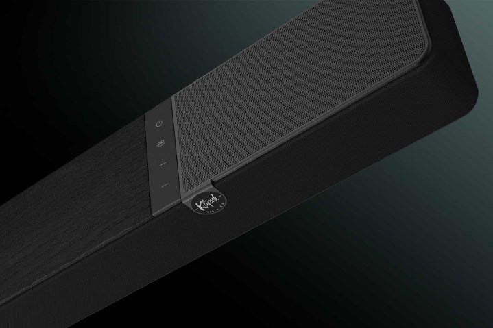 Klipsch Flexus soundbar powered by Onkyo.